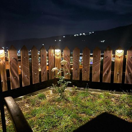Guest House Mario 베라트 외부 사진