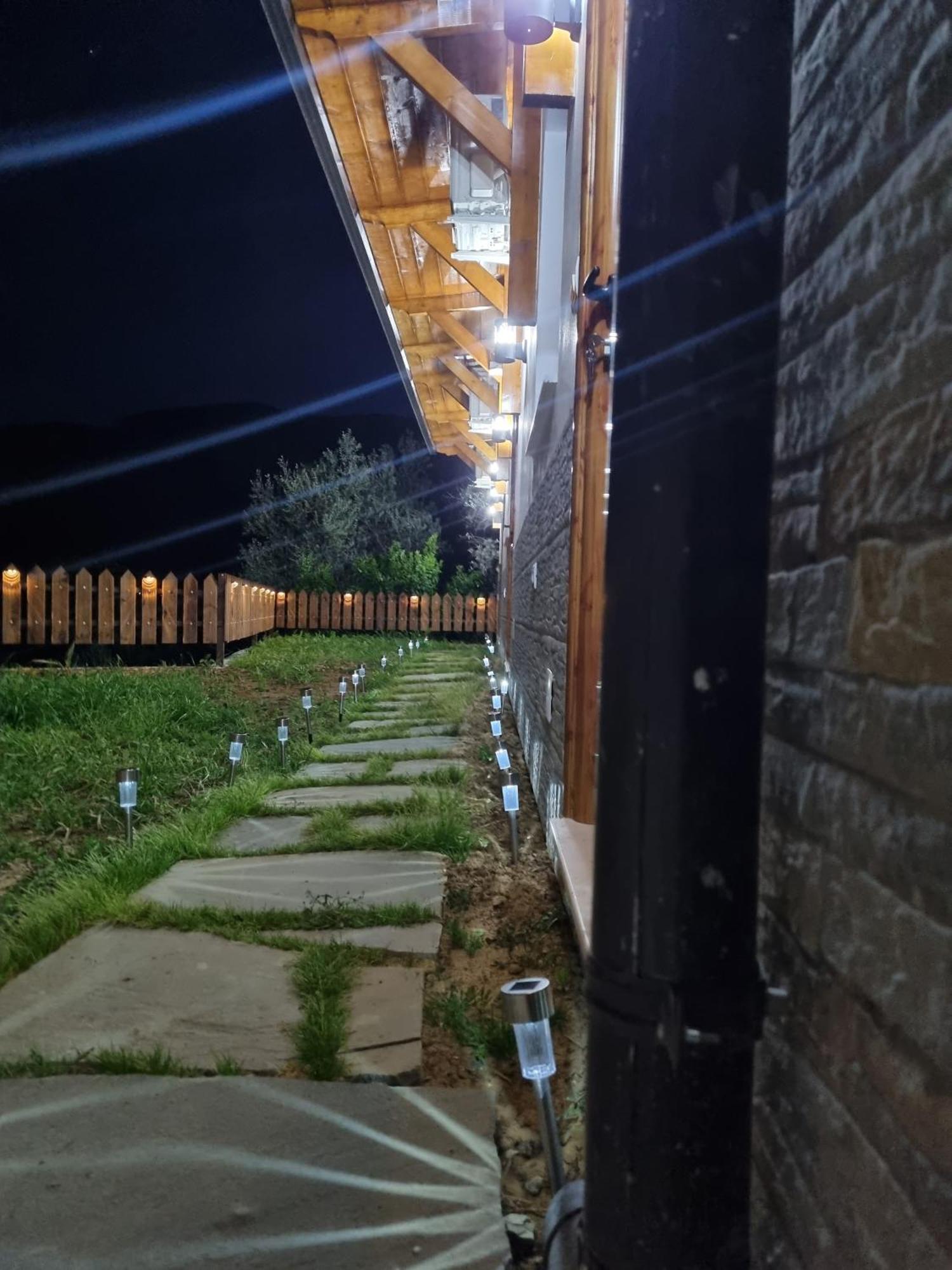 Guest House Mario 베라트 외부 사진